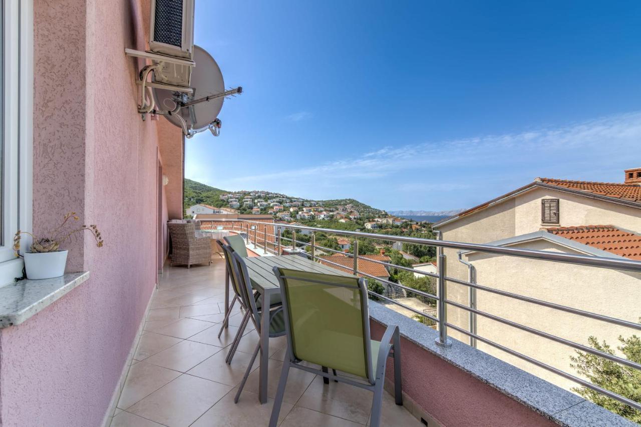 Apartment Cosic Green Klenovica Bagian luar foto