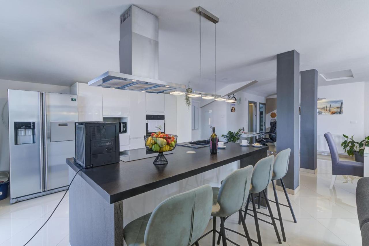 Apartment Cosic Green Klenovica Bagian luar foto